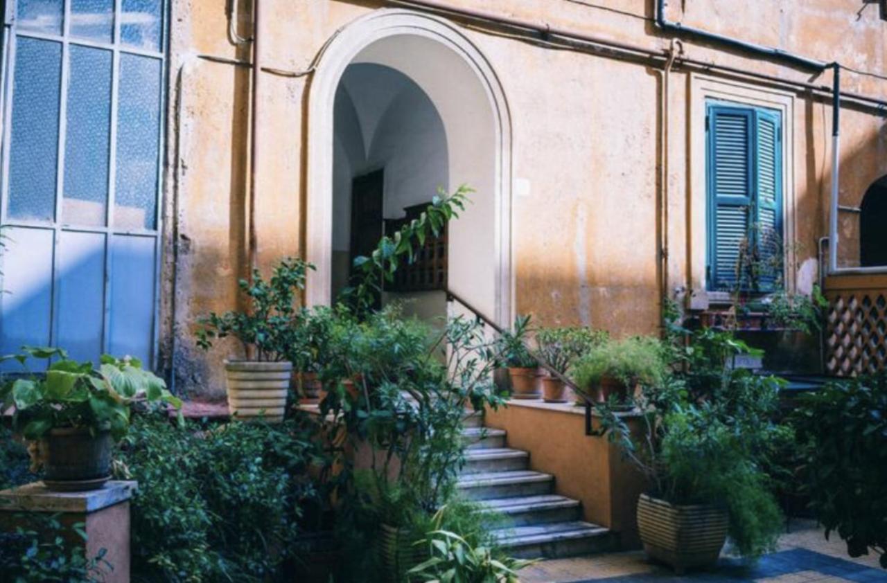 Sunny Flat In Elegant Building Close To Colosseum 로마 외부 사진